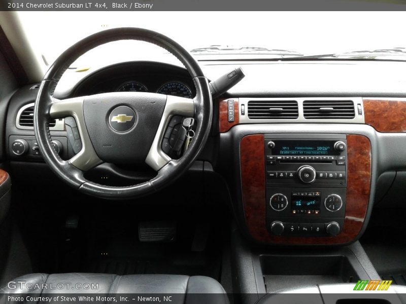 Black / Ebony 2014 Chevrolet Suburban LT 4x4