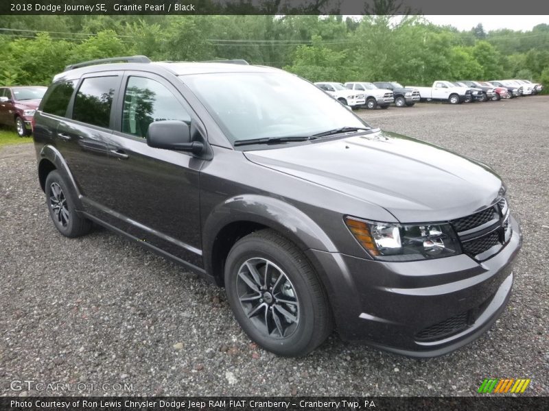 Granite Pearl / Black 2018 Dodge Journey SE