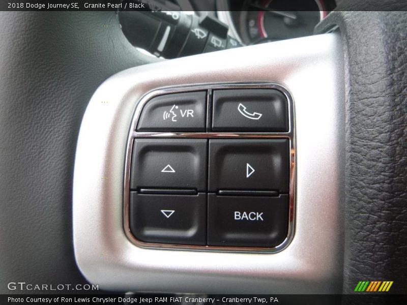 Granite Pearl / Black 2018 Dodge Journey SE