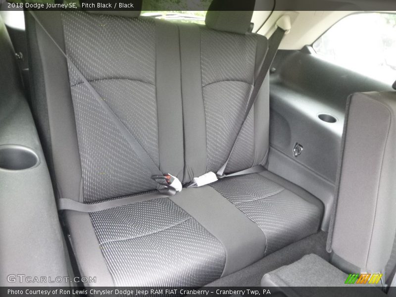 Pitch Black / Black 2018 Dodge Journey SE