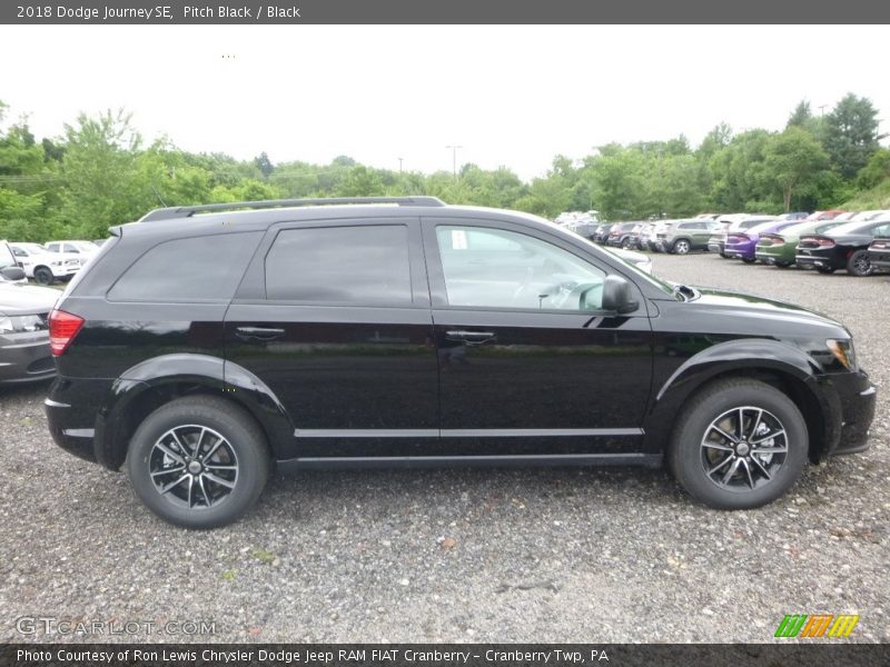 Pitch Black / Black 2018 Dodge Journey SE