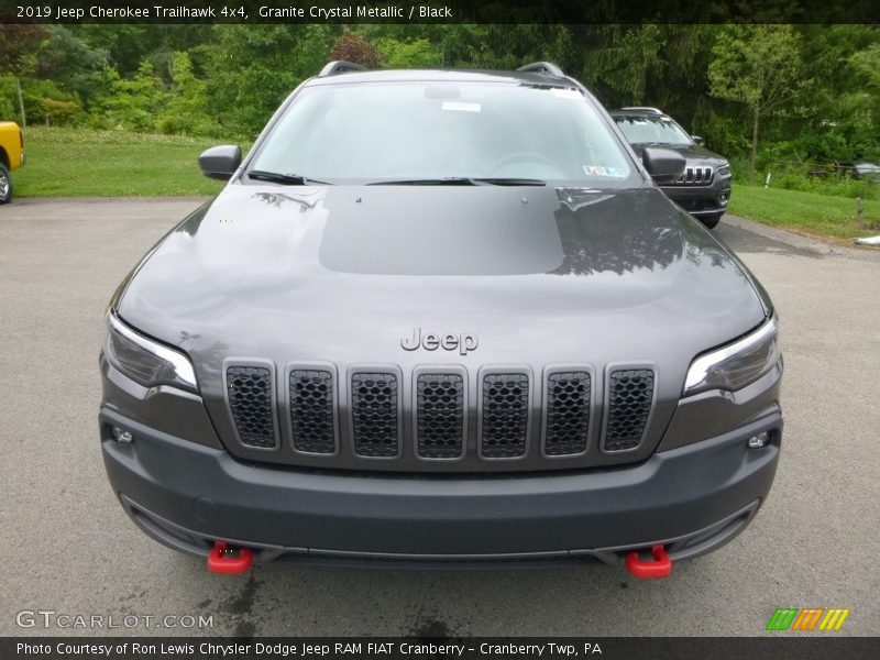  2019 Cherokee Trailhawk 4x4 Granite Crystal Metallic