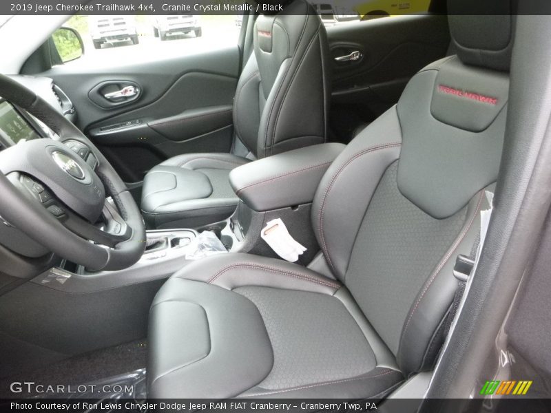 Granite Crystal Metallic / Black 2019 Jeep Cherokee Trailhawk 4x4