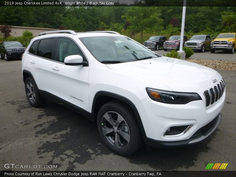 Bright White / Black/Ski Grey 2019 Jeep Cherokee Limited 4x4