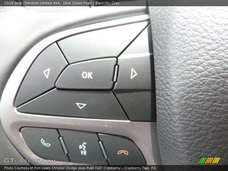 Olive Green Pearl / Black/Ski Grey 2019 Jeep Cherokee Limited 4x4