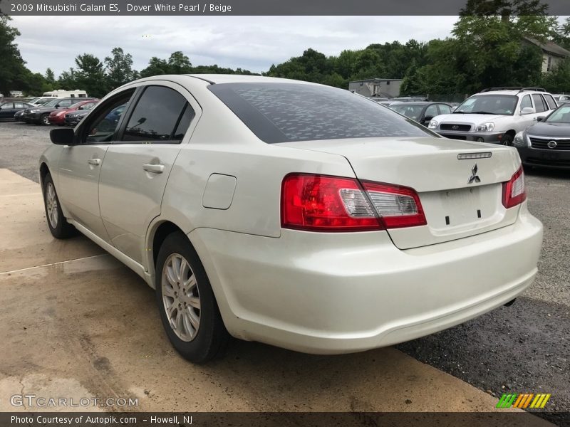 Dover White Pearl / Beige 2009 Mitsubishi Galant ES