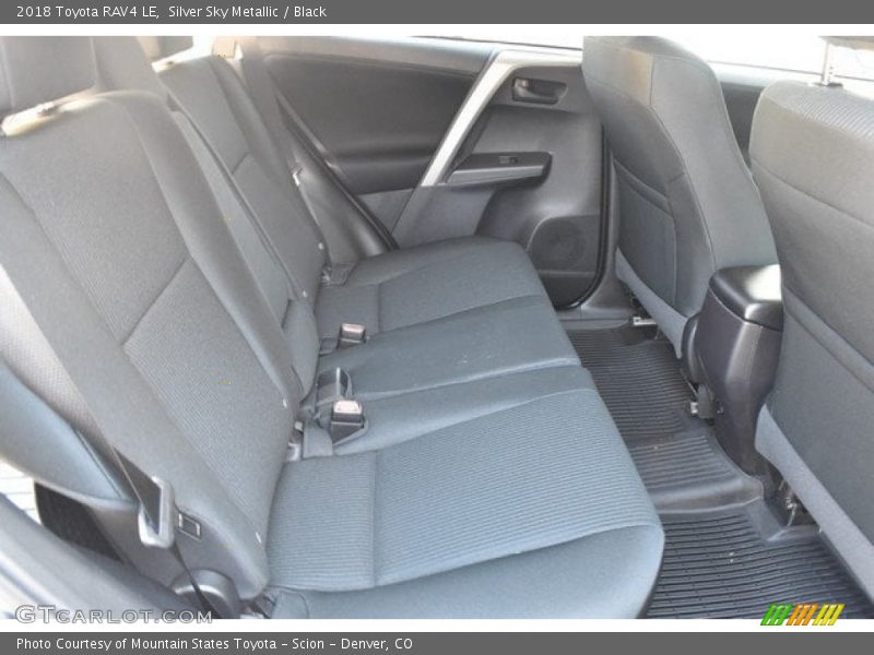 Silver Sky Metallic / Black 2018 Toyota RAV4 LE