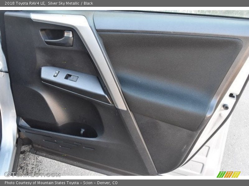 Silver Sky Metallic / Black 2018 Toyota RAV4 LE