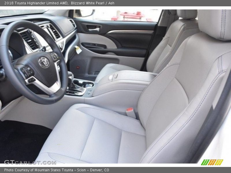 Blizzard White Pearl / Ash 2018 Toyota Highlander Limited AWD