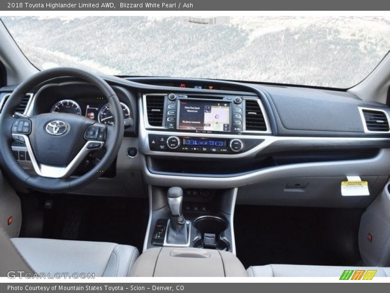 Blizzard White Pearl / Ash 2018 Toyota Highlander Limited AWD