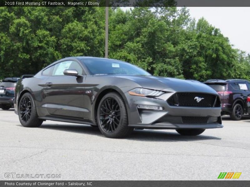 Front 3/4 View of 2018 Mustang GT Fastback