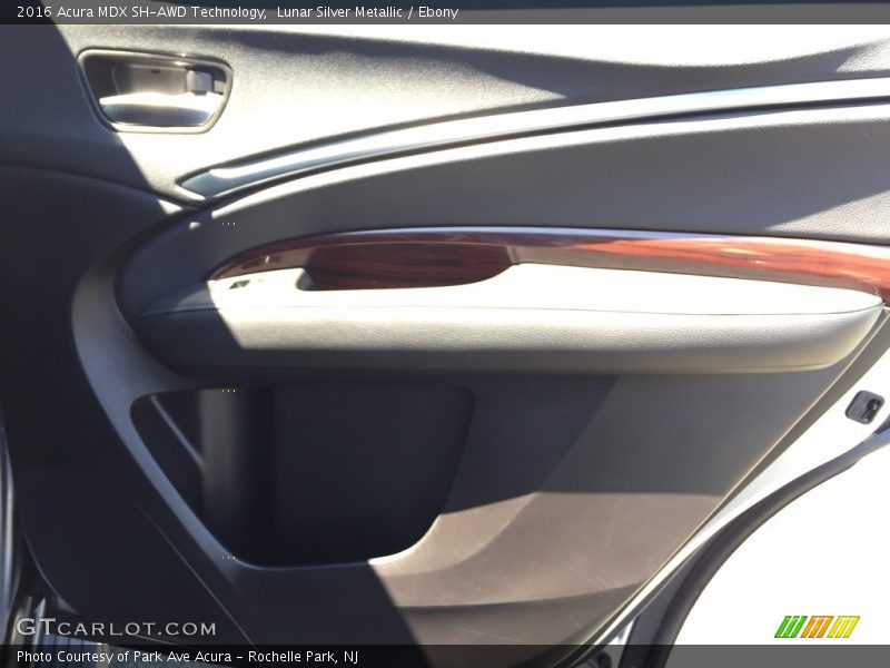 Lunar Silver Metallic / Ebony 2016 Acura MDX SH-AWD Technology