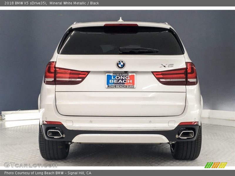 Mineral White Metallic / Black 2018 BMW X5 sDrive35i