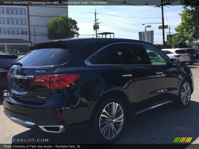 Crystal Black Pearl / Parchment 2017 Acura MDX Technology SH-AWD