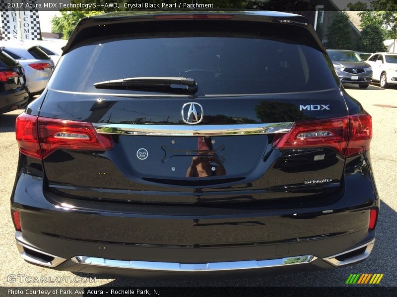 Crystal Black Pearl / Parchment 2017 Acura MDX Technology SH-AWD