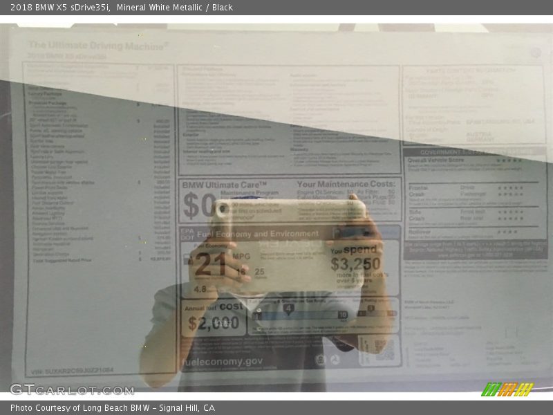 Mineral White Metallic / Black 2018 BMW X5 sDrive35i