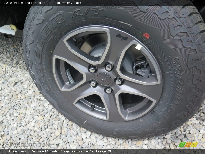 Bright White / Black 2018 Jeep Wrangler Sport 4x4