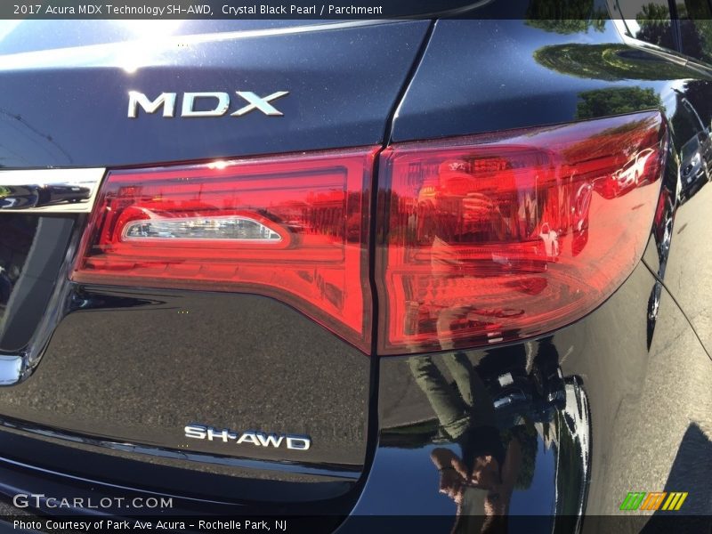 Crystal Black Pearl / Parchment 2017 Acura MDX Technology SH-AWD