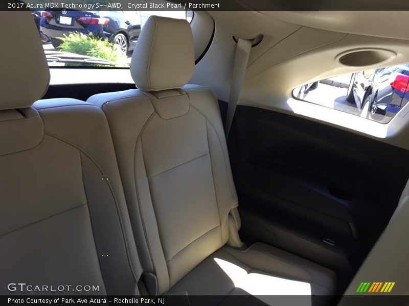 Crystal Black Pearl / Parchment 2017 Acura MDX Technology SH-AWD