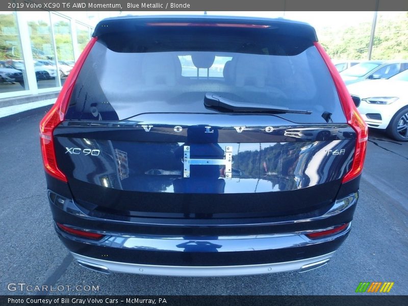 Blue Metallic / Blonde 2019 Volvo XC90 T6 AWD Momentum