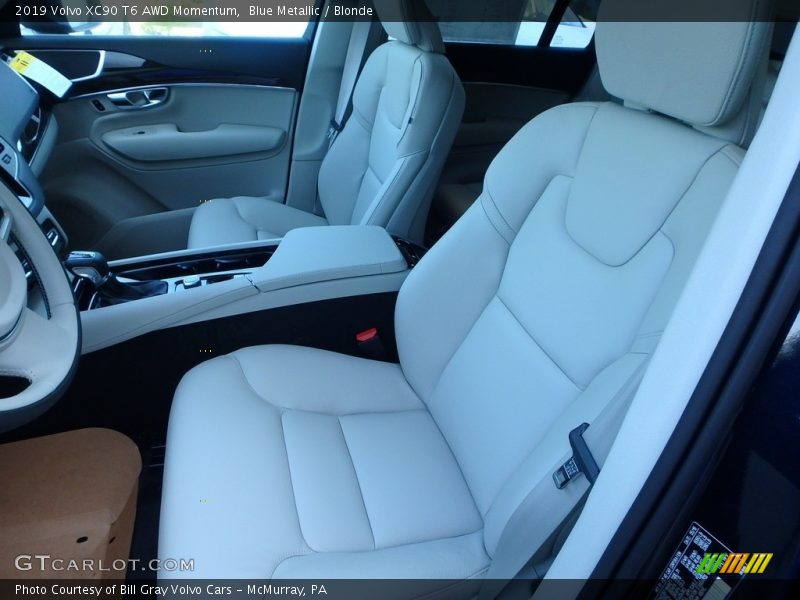 Blue Metallic / Blonde 2019 Volvo XC90 T6 AWD Momentum