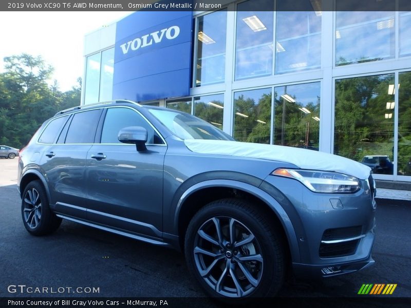 Front 3/4 View of 2019 XC90 T6 AWD Momentum