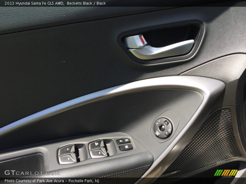 Becketts Black / Black 2013 Hyundai Santa Fe GLS AWD