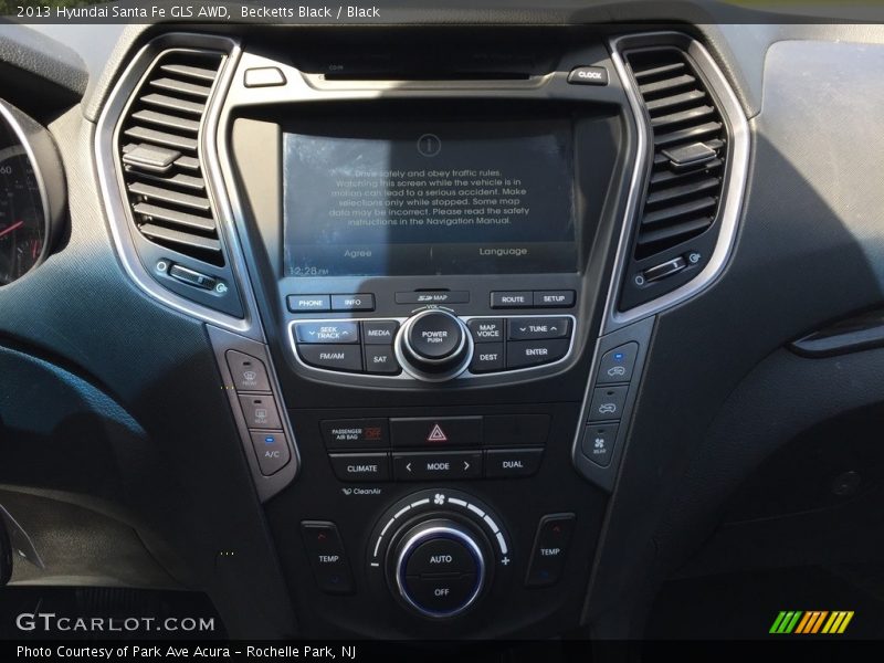 Becketts Black / Black 2013 Hyundai Santa Fe GLS AWD