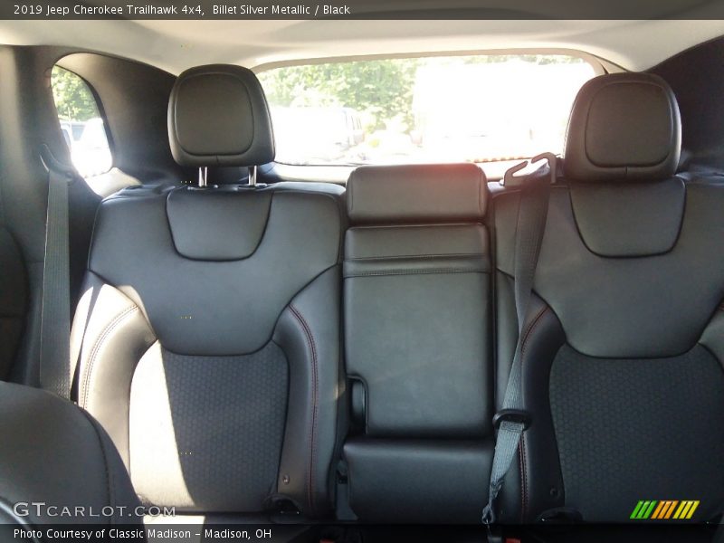 Billet Silver Metallic / Black 2019 Jeep Cherokee Trailhawk 4x4
