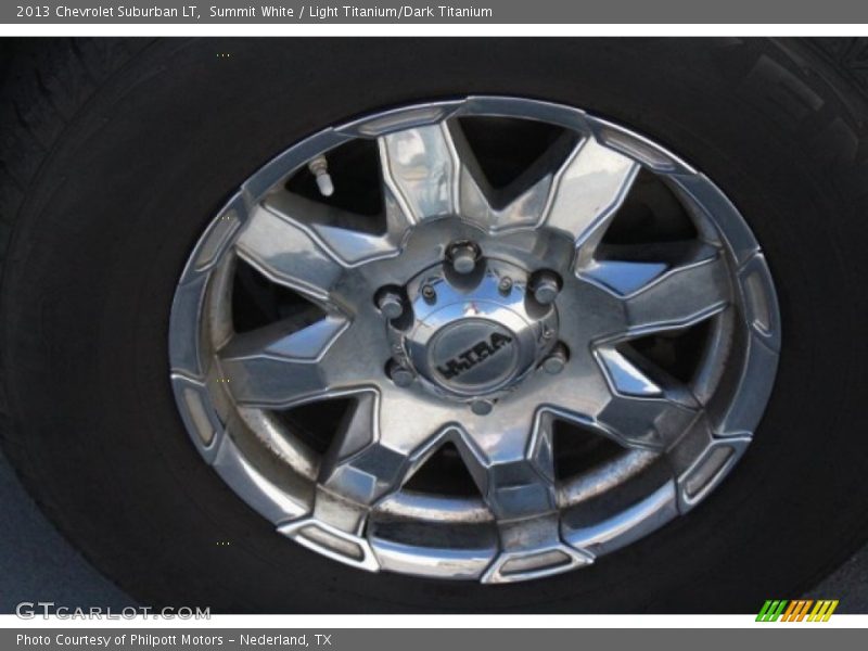 Summit White / Light Titanium/Dark Titanium 2013 Chevrolet Suburban LT