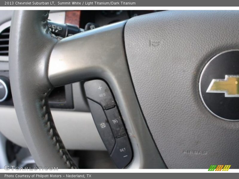 Summit White / Light Titanium/Dark Titanium 2013 Chevrolet Suburban LT