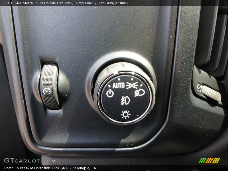 Onyx Black / Dark Ash/Jet Black 2018 GMC Sierra 1500 Double Cab 4WD