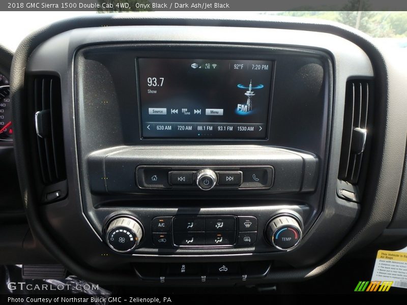 Onyx Black / Dark Ash/Jet Black 2018 GMC Sierra 1500 Double Cab 4WD