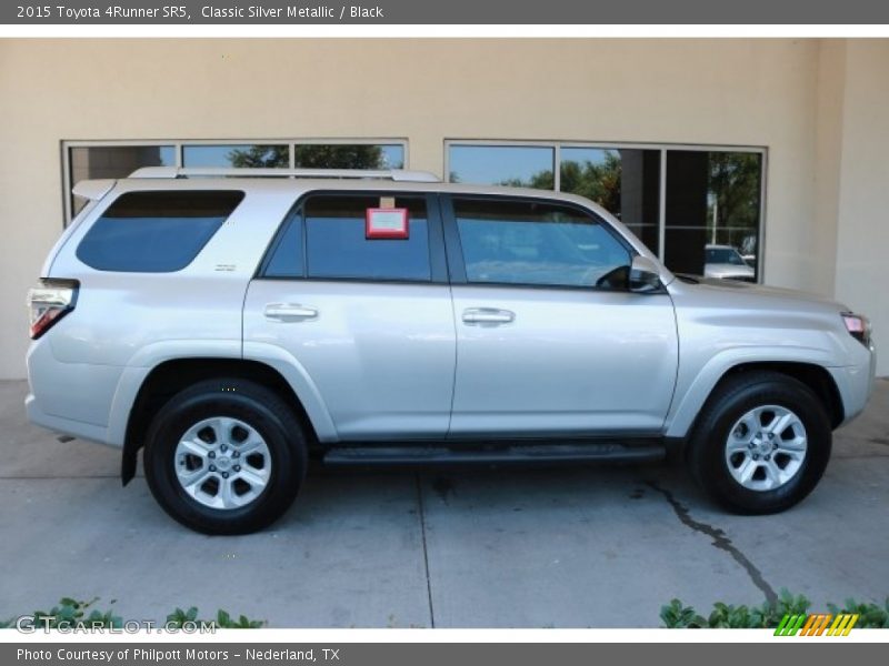 Classic Silver Metallic / Black 2015 Toyota 4Runner SR5