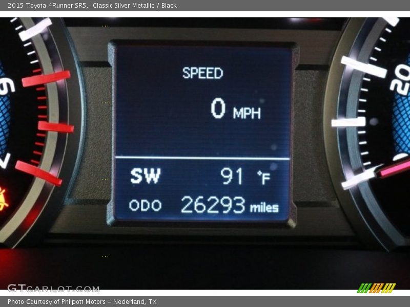 Classic Silver Metallic / Black 2015 Toyota 4Runner SR5