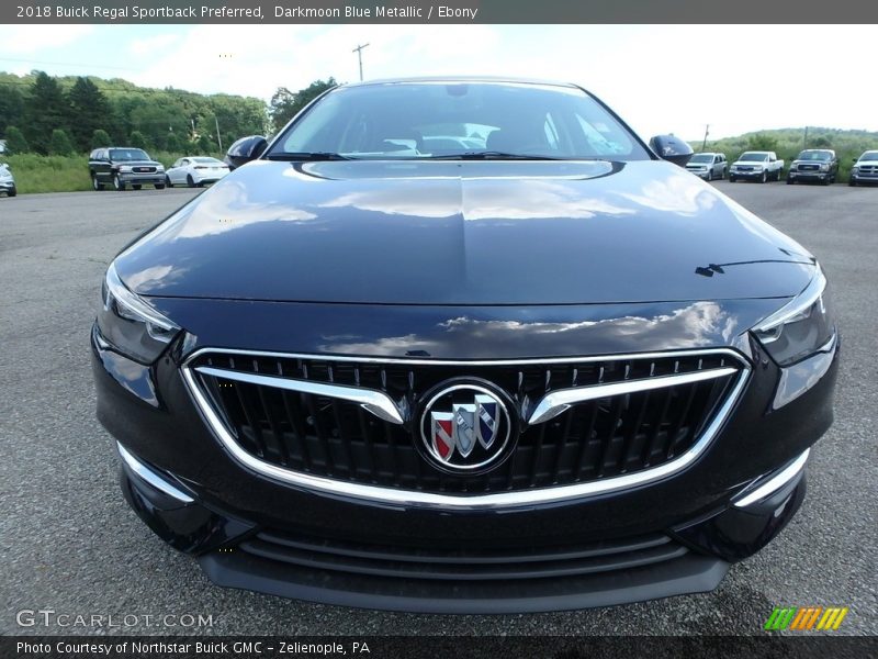 Darkmoon Blue Metallic / Ebony 2018 Buick Regal Sportback Preferred