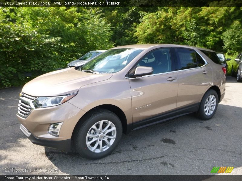 Front 3/4 View of 2019 Equinox LT AWD