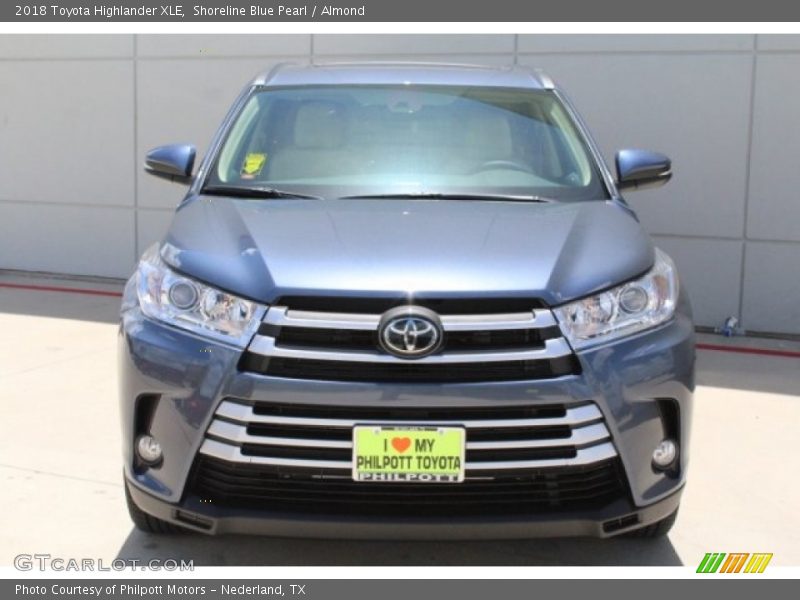 Shoreline Blue Pearl / Almond 2018 Toyota Highlander XLE