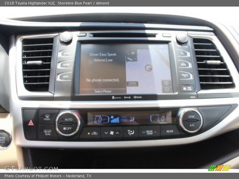 Shoreline Blue Pearl / Almond 2018 Toyota Highlander XLE