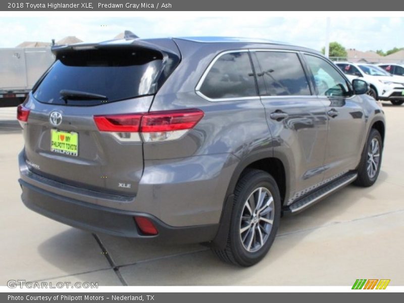 Predawn Gray Mica / Ash 2018 Toyota Highlander XLE