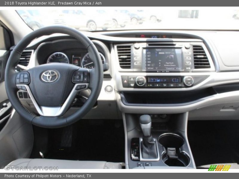 Predawn Gray Mica / Ash 2018 Toyota Highlander XLE