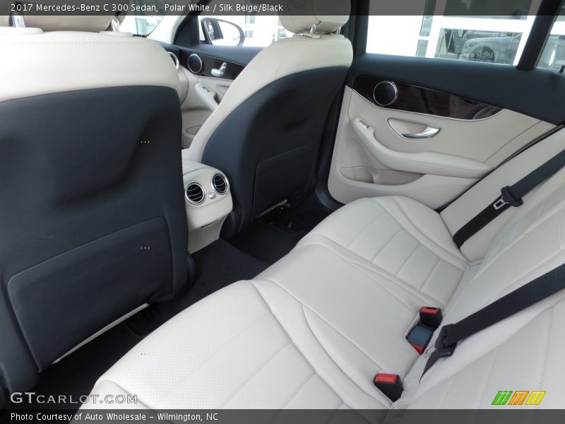 Polar White / Silk Beige/Black 2017 Mercedes-Benz C 300 Sedan