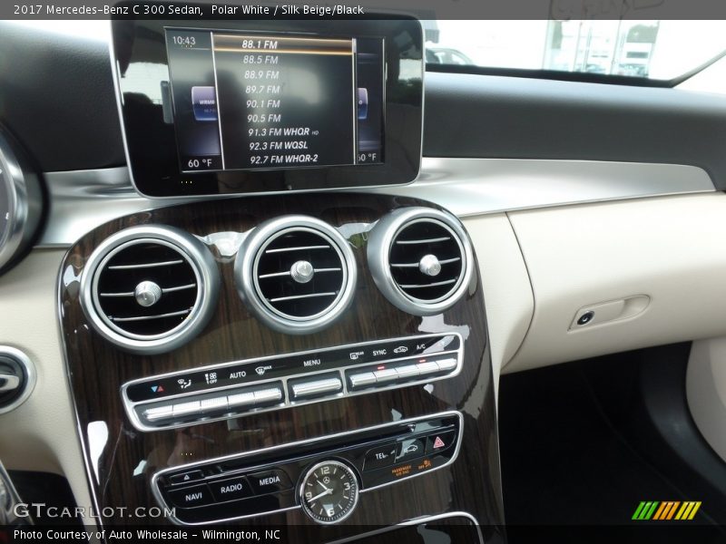 Polar White / Silk Beige/Black 2017 Mercedes-Benz C 300 Sedan