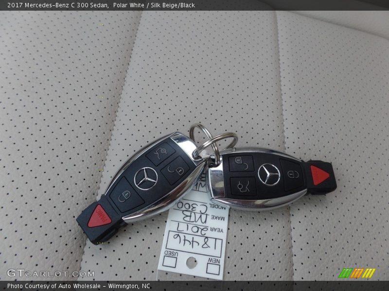 Polar White / Silk Beige/Black 2017 Mercedes-Benz C 300 Sedan