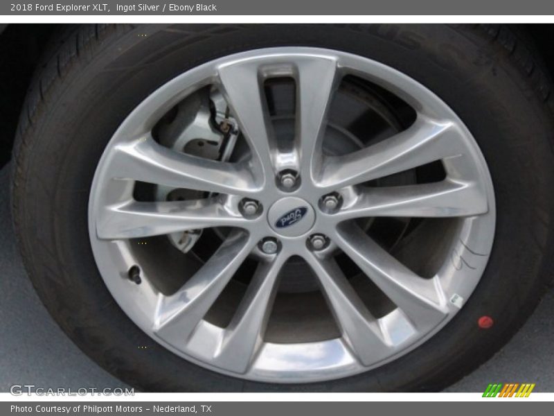 Ingot Silver / Ebony Black 2018 Ford Explorer XLT