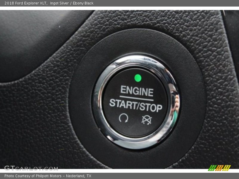 Ingot Silver / Ebony Black 2018 Ford Explorer XLT