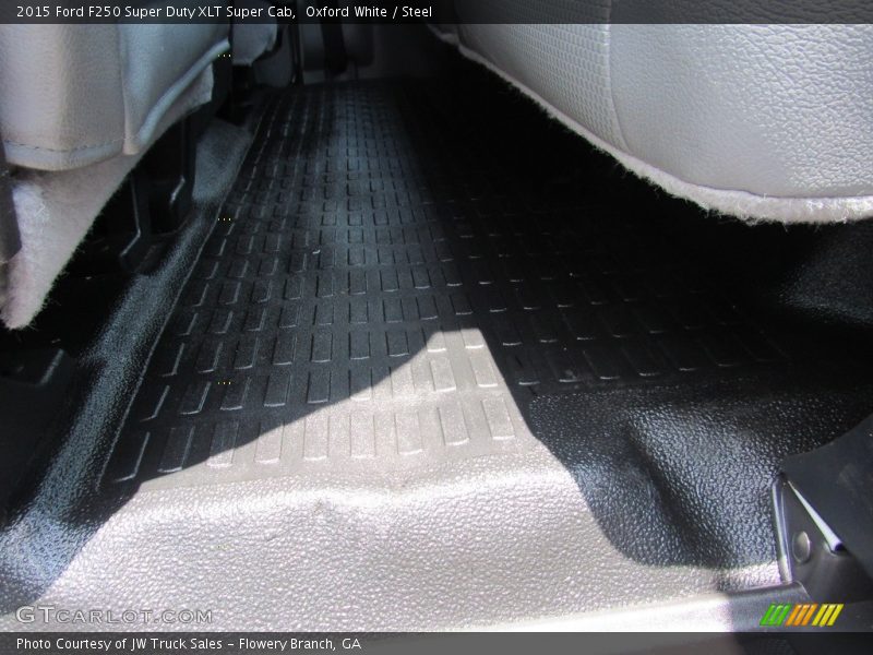 Oxford White / Steel 2015 Ford F250 Super Duty XLT Super Cab