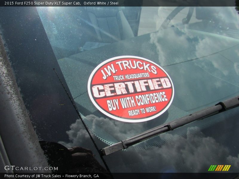 Oxford White / Steel 2015 Ford F250 Super Duty XLT Super Cab