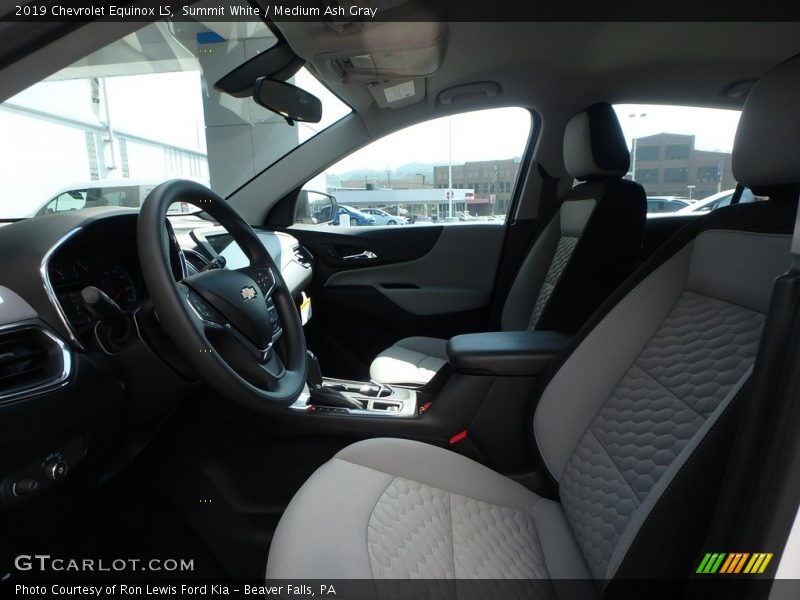Summit White / Medium Ash Gray 2019 Chevrolet Equinox LS