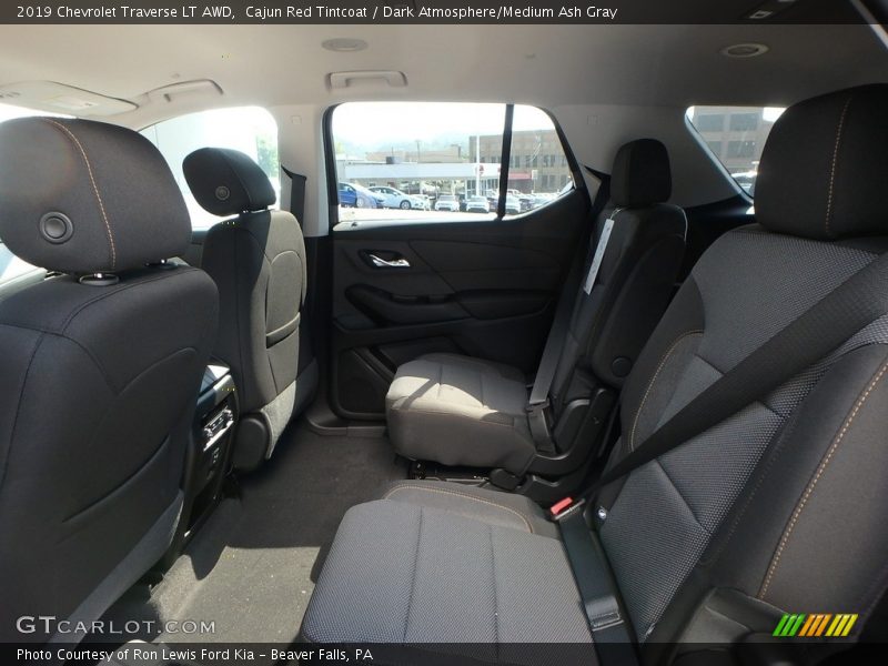 Cajun Red Tintcoat / Dark Atmosphere/Medium Ash Gray 2019 Chevrolet Traverse LT AWD